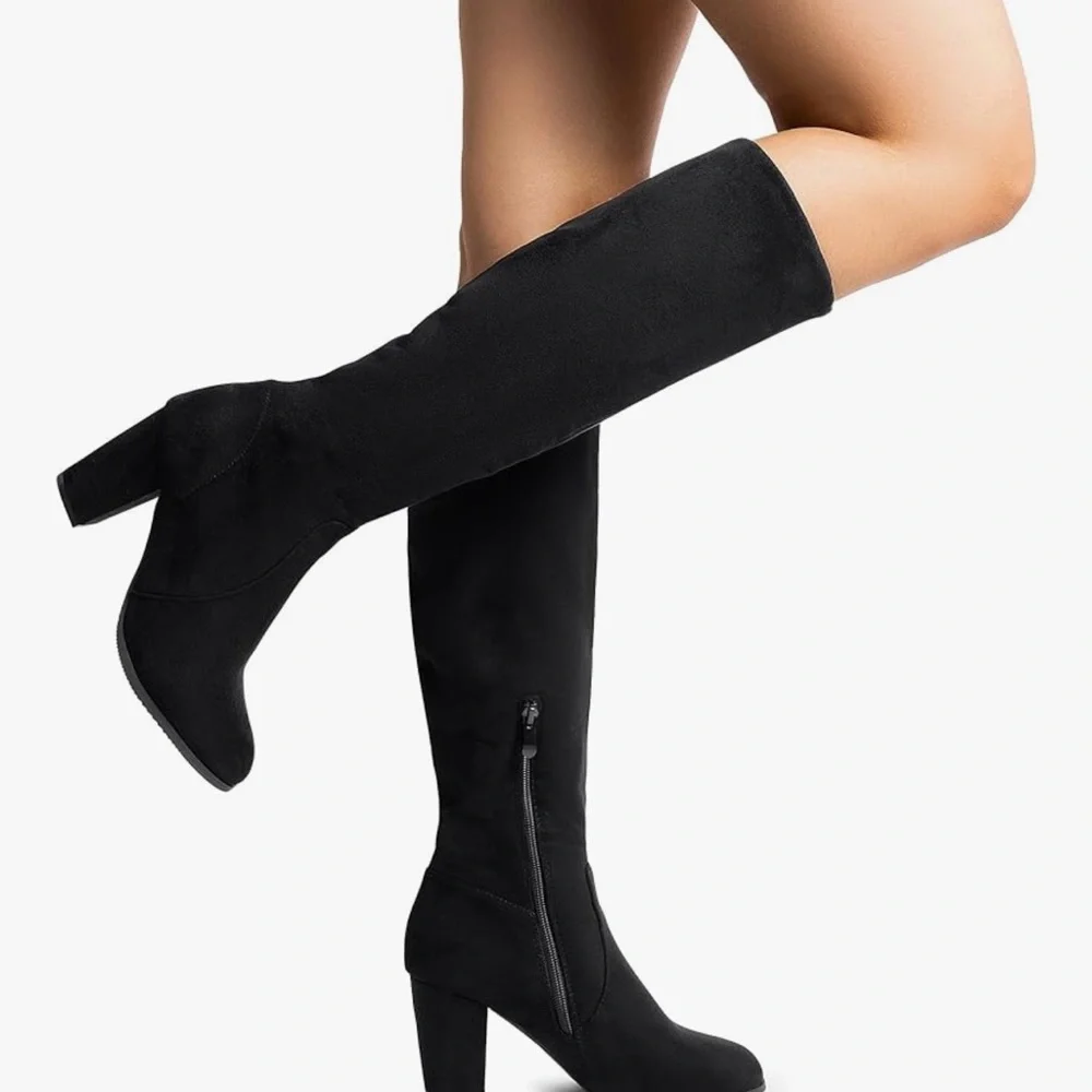 Elegant Black Knee-High‎ Women's Boots